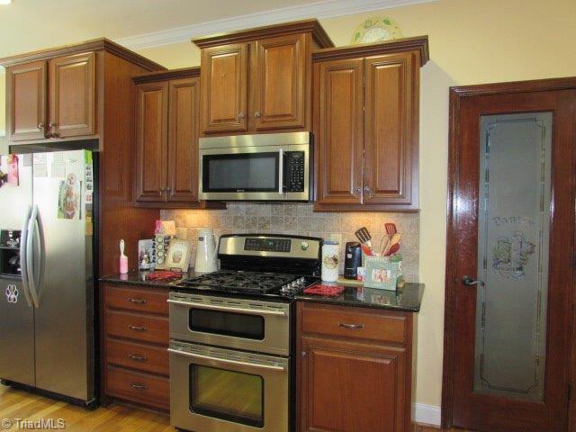 2284 Jerico Road Asheboro, NC 27205 - Photo 9 of 29 Gallery Image 9