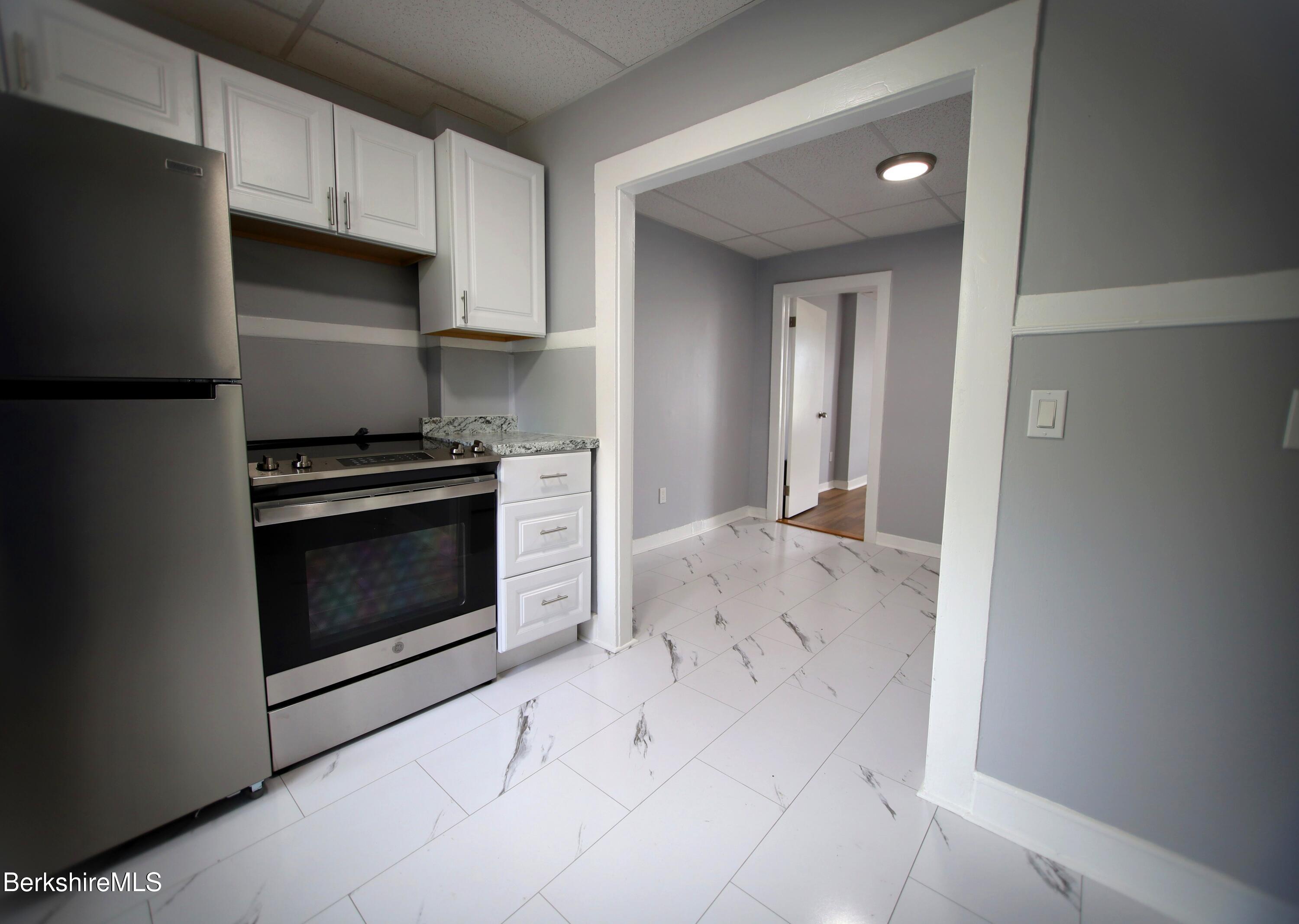 68 Union Street Pittsfield, MA 01201 - Photo 5 of 8 74-3 Union - Kitchen 2