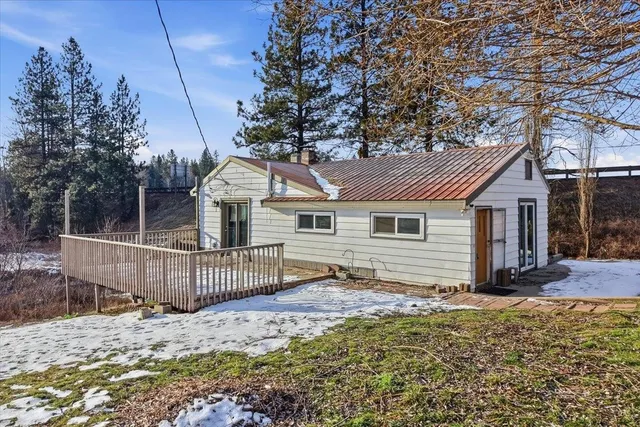 $285,000 | 25315 North North Road, Colbert, WA 99005