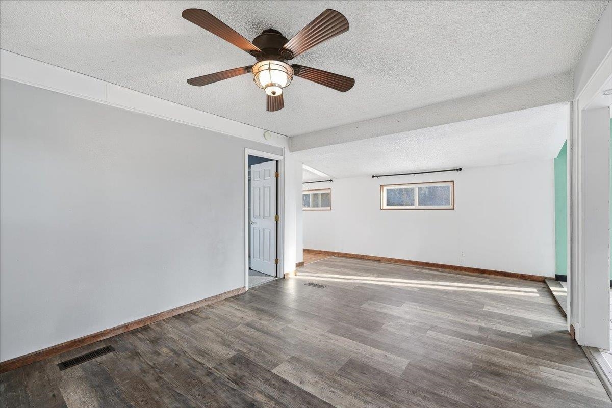 25315 North North Road Colbert, WA 99005 - Photo 8 of 33 Gallery Image 8