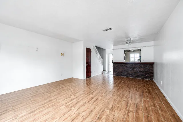 $1,550 | 1609 Mapleton Drive, Houston, TX 77043