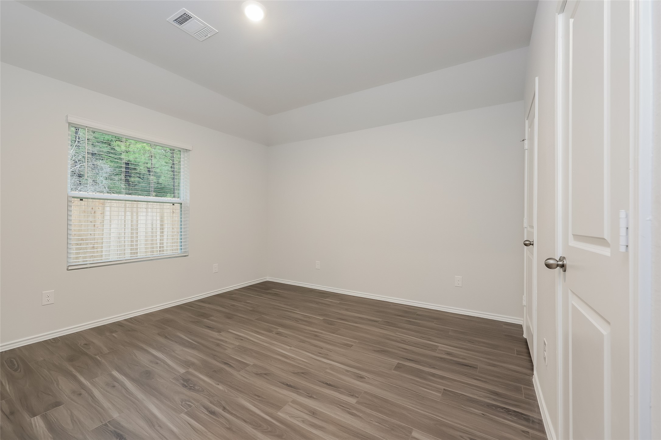 22332 Merlin Street Splendora, TX 77372 - Photo 12 of 19 Photos may be representative of the floor plan and not the exact home. Finishes, layout, and features of the actual property for lease may vary.