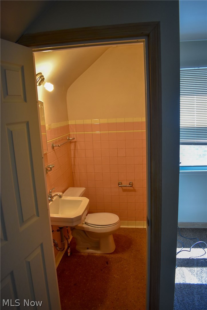 2608 Ralph Avenue Cleveland, OH 44109 - Photo 14 of 17 Gallery Image 14