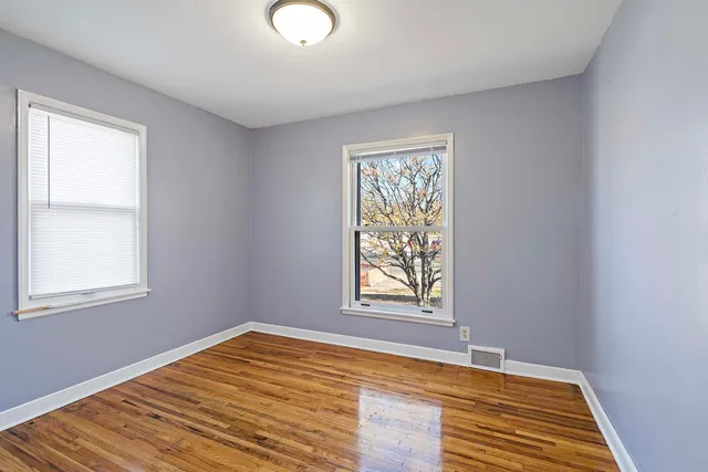 $390,000 | 5400 Nokomis Avenue, Minneapolis, MN 55417