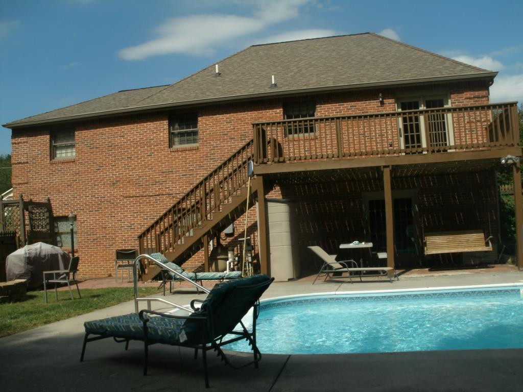 188 Ramey Road Bristol, TN 37620 - Photo 31 of 31 Back of house