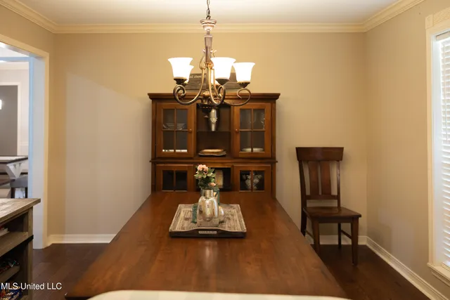 $299,900 | 403 Bristol Avenue, New Albany, MS 38652