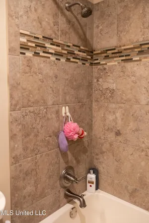 $294,900 | 403 Bristol Avenue, New Albany, MS 38652