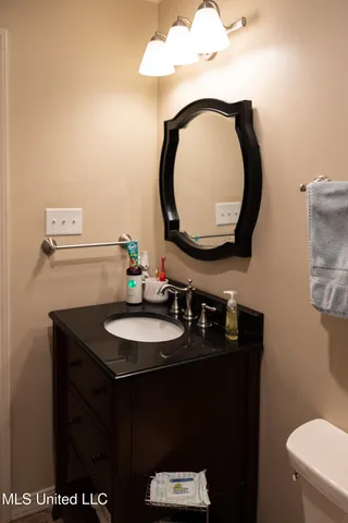 $299,900 | 403 Bristol Avenue, New Albany, MS 38652