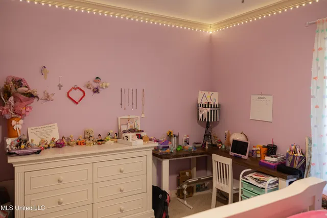 $299,900 | 403 Bristol Avenue, New Albany, MS 38652