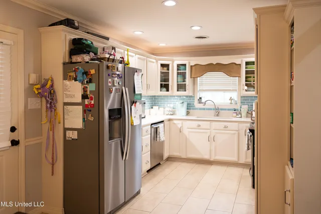 $299,900 | 403 Bristol Avenue, New Albany, MS 38652