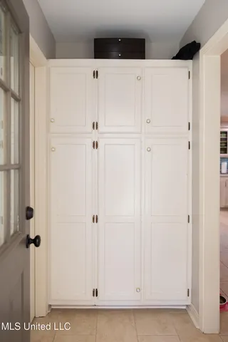 $299,900 | 403 Bristol Avenue, New Albany, MS 38652