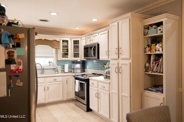 $294,900 | 403 Bristol Avenue, New Albany, MS 38652