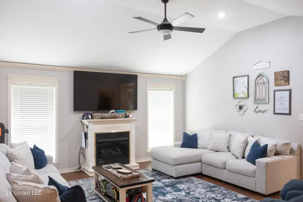 $294,900 | 403 Bristol Avenue, New Albany, MS 38652