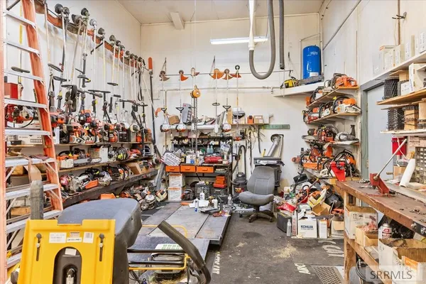 $1,250,000 | 5 Demick Lane, Salmon, ID 83467