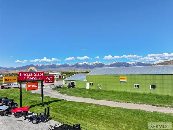 $1,250,000 | 5 Demick Lane, Salmon, ID 83467