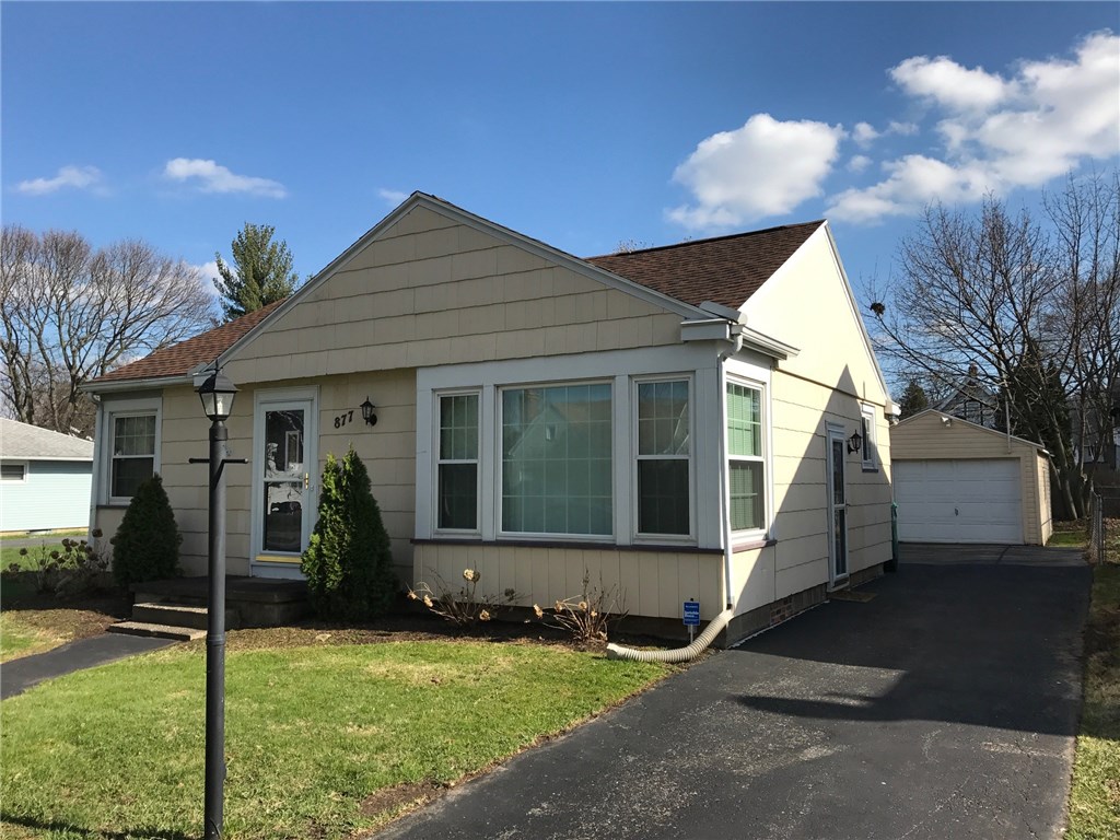 877 Whitlock Road Irondequoit, NY 14609 - Photo 1 of 1