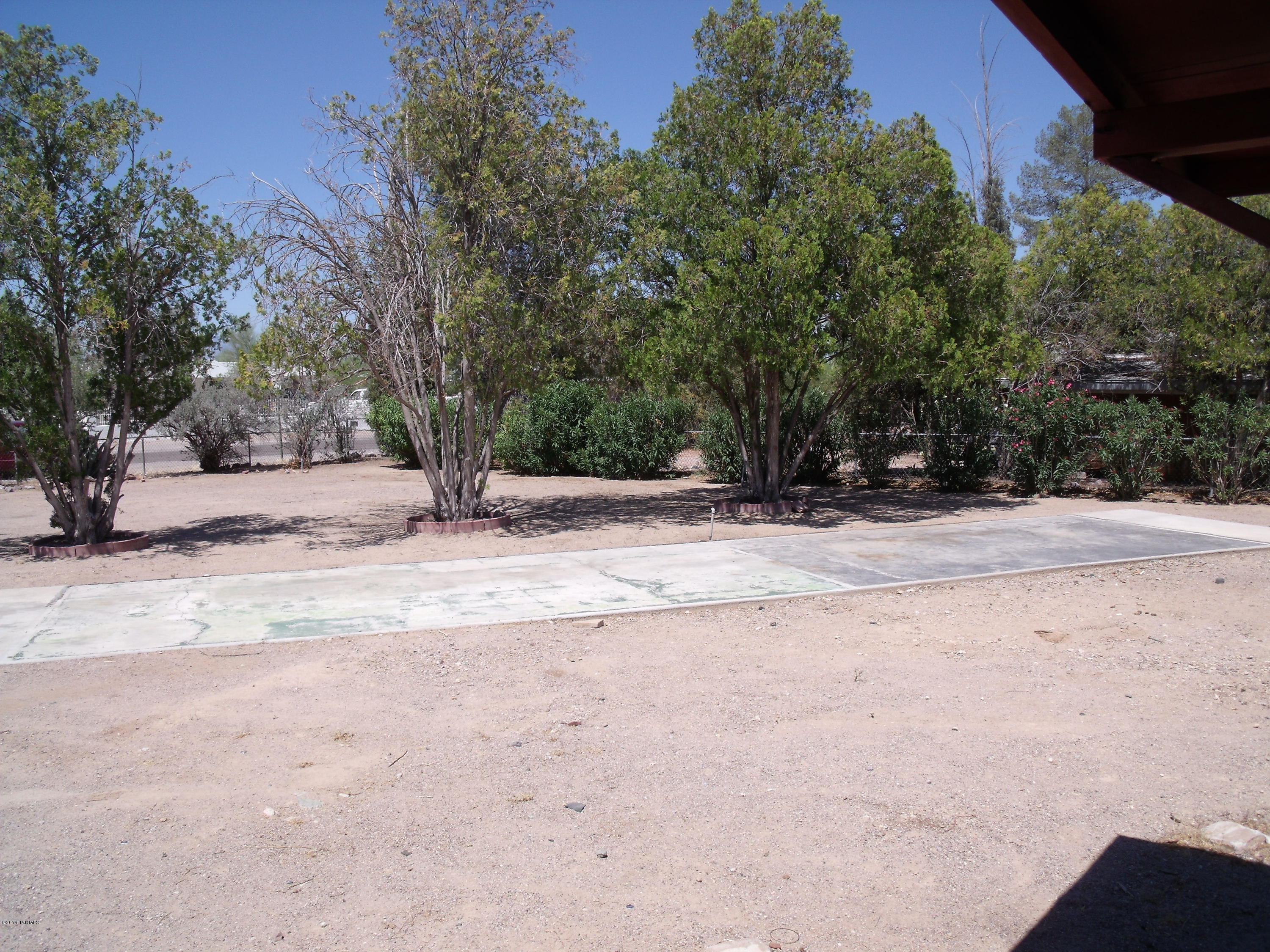 2841 West Quail Road Tucson, AZ 85746 - Photo 6 of 7 View from carport.