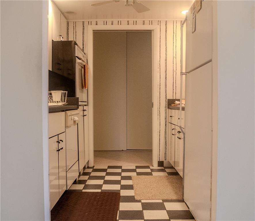 5600 Munhall Road, Unit 901 Pittsburgh, PA 15217 - Photo 4 of 38 Gallery Image 4