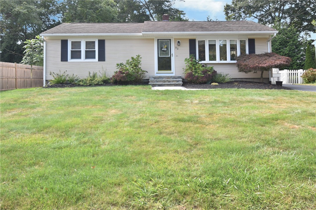 52 Woodridge Road Narragansett, RI 02882 - Photo 2 of 38 Gallery Image 2