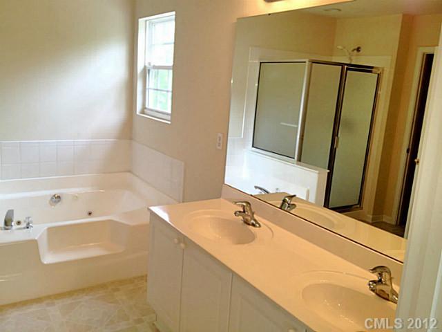 529 St George Road Fort Mill, SC 29708 - Photo 12 of 16