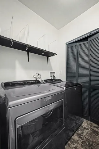 $350,000 | 6531 South Kimbark Avenue, Unit 3N, Chicago, IL 60637