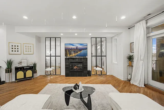 $350,000 | 6531 South Kimbark Avenue, Unit 3N, Chicago, IL 60637