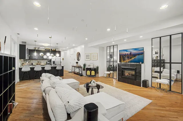 $350,000 | 6531 South Kimbark Avenue, Unit 3N, Chicago, IL 60637