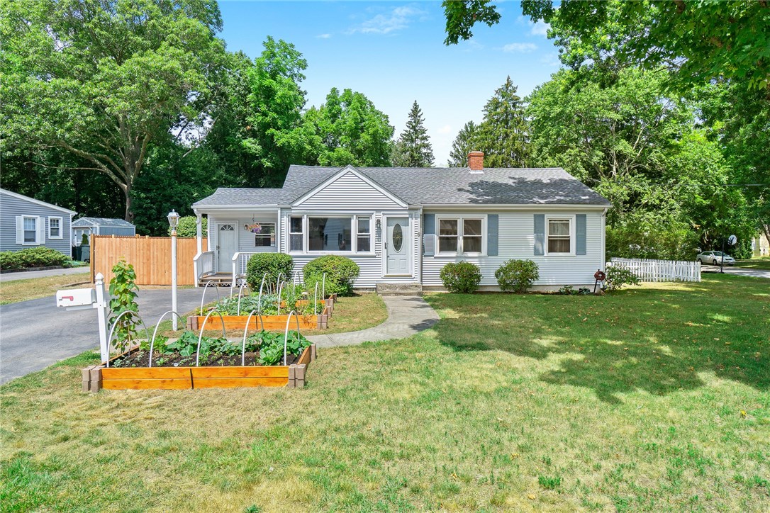6 Sherbrooke Road Barrington, RI 02806 - Photo 1 of 41