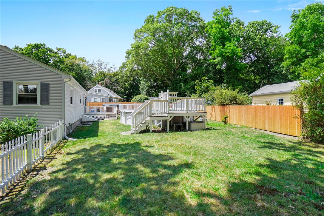 6 Sherbrooke Road Barrington, RI 02806 - Photo 33 of 41