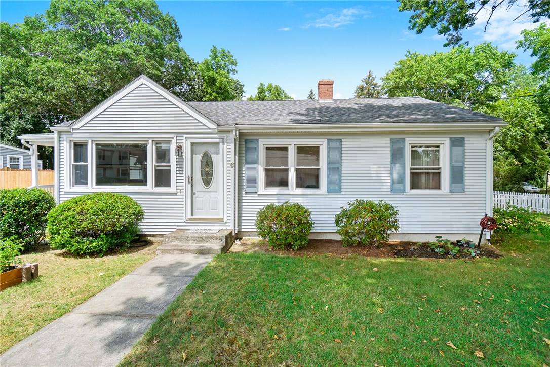 6 Sherbrooke Road Barrington, RI 02806 - Photo 5 of 41