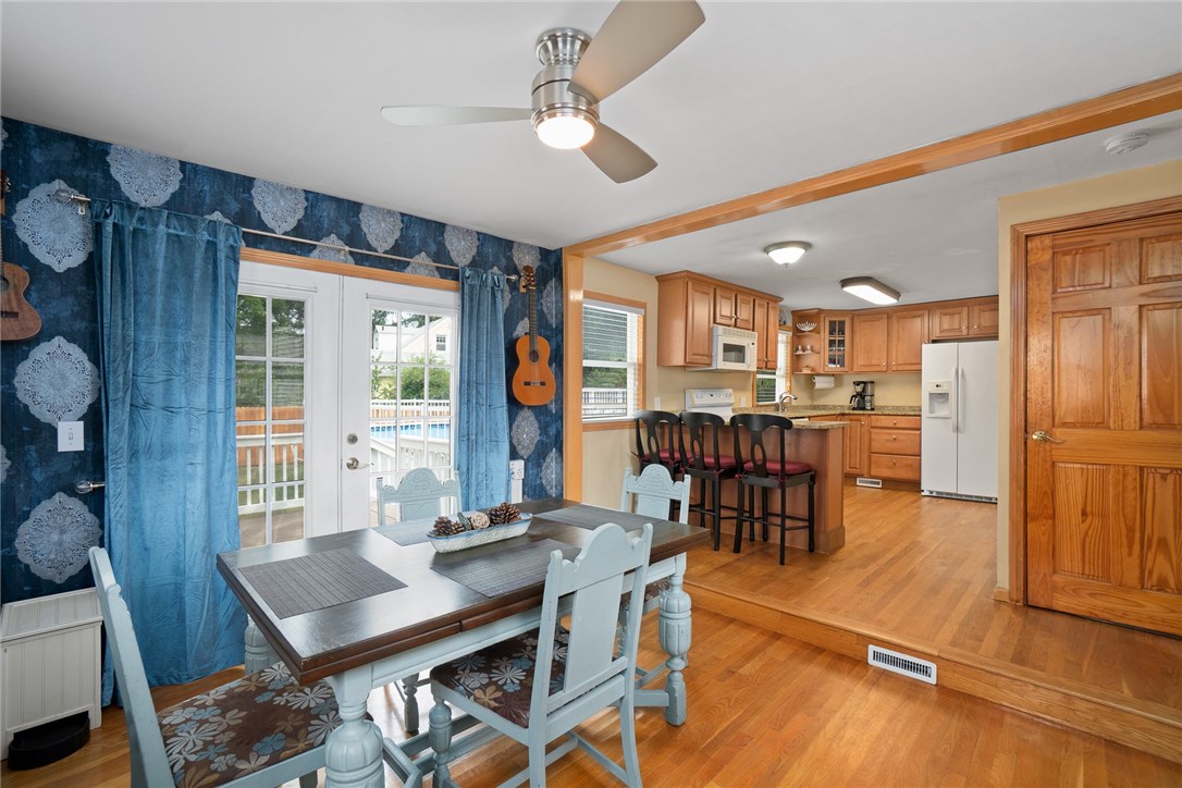 6 Sherbrooke Road Barrington, RI 02806 - Photo 8 of 41