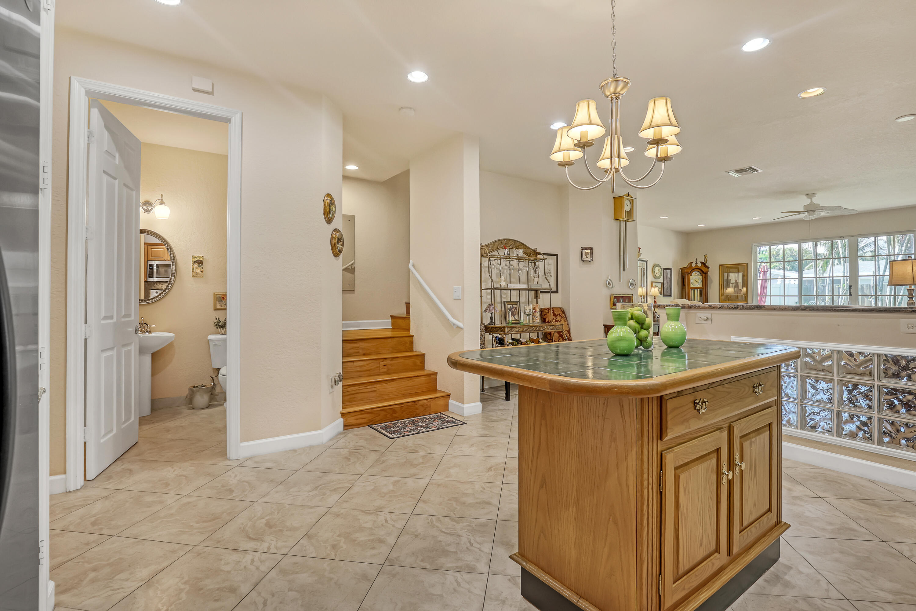 2560 Northeast 11th Street Pompano Beach, FL 33062 - Photo 7 of 18 a view of a hallway and dining room