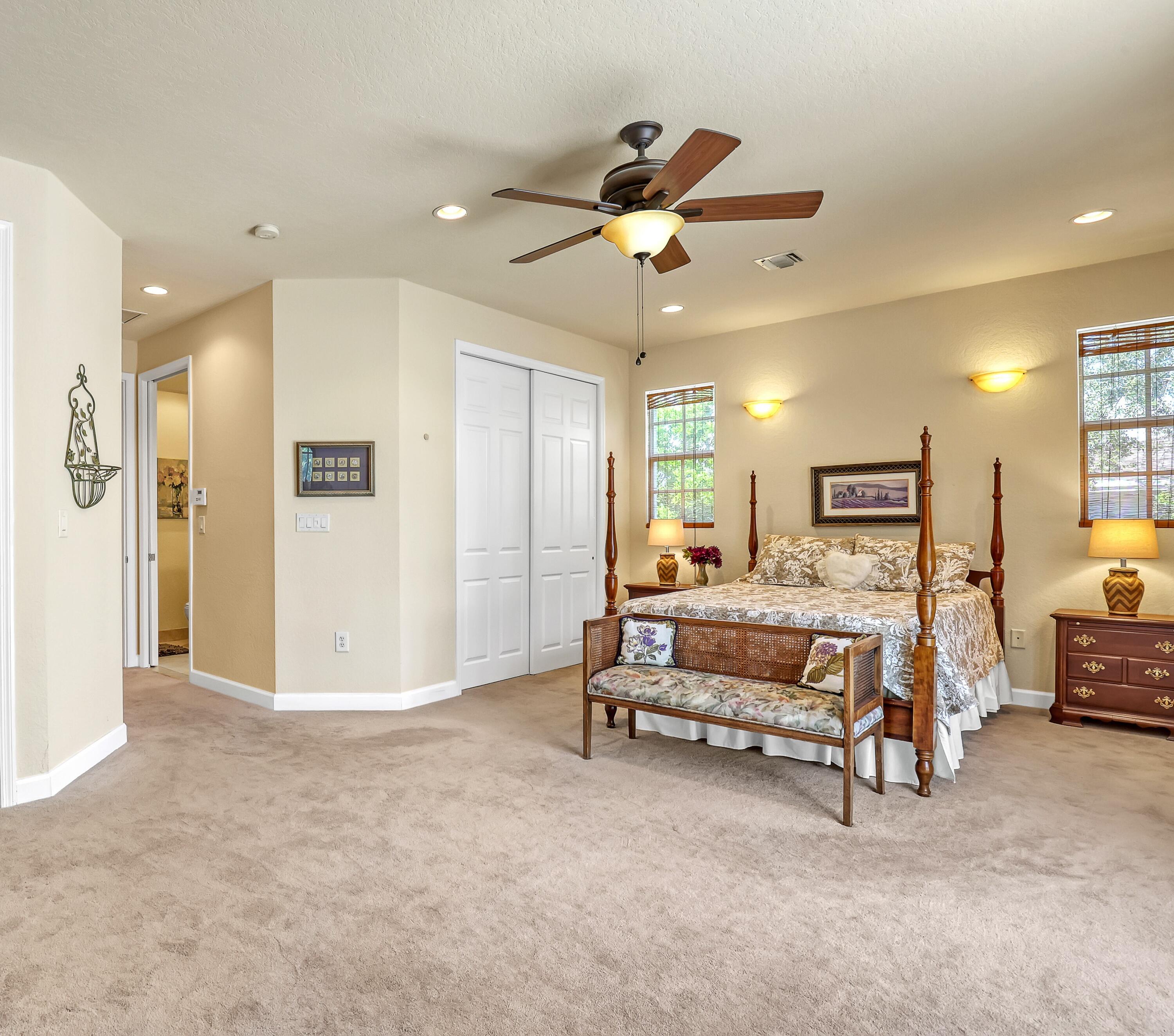 2560 Northeast 11th Street Pompano Beach, FL 33062 - Photo 10 of 18 a view of a livingroom with furniture and a ceiling fan