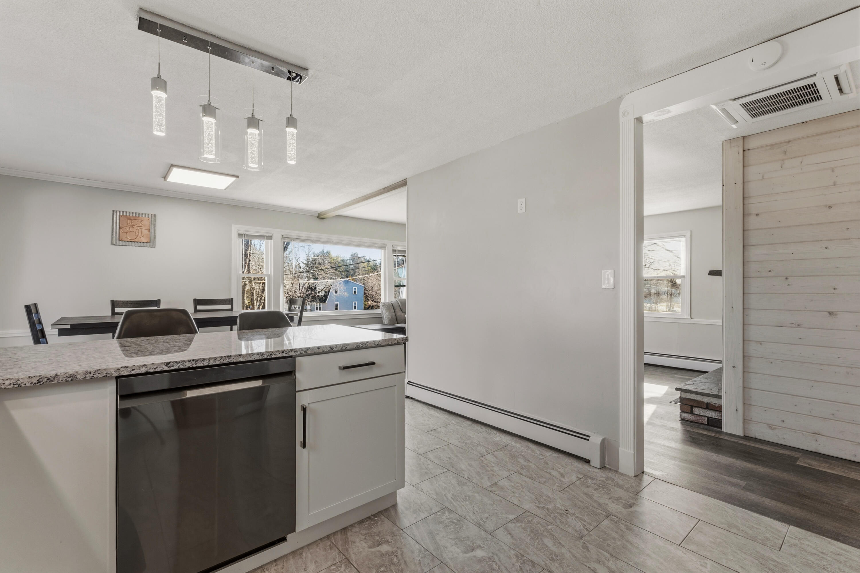 15 Wendy Way Saco, ME 04072 - Photo 13 of 63 15 wendy way saco me 04072 usa-024