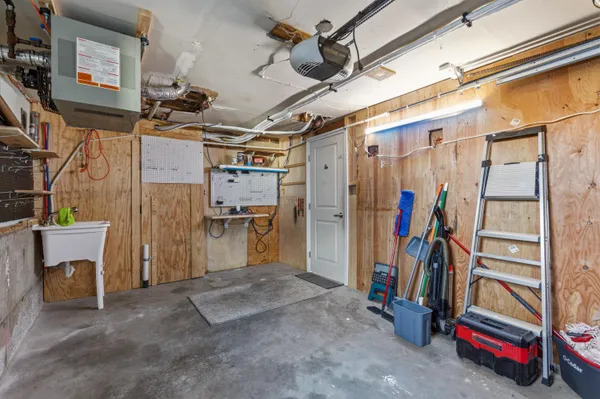 $585,000 | 15 Wendy Way, Saco, ME 04072