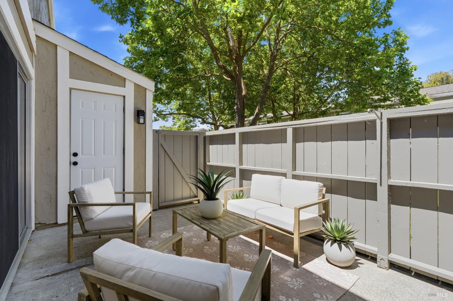 900 Southampton Road, Unit 29 Benicia, CA 94510 - Photo 39 of 54