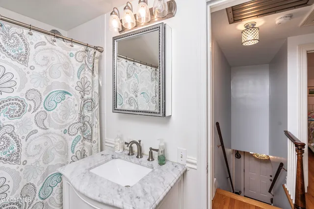 $525,000 | 48 Delmar Place, Bethlehem, NY 12054