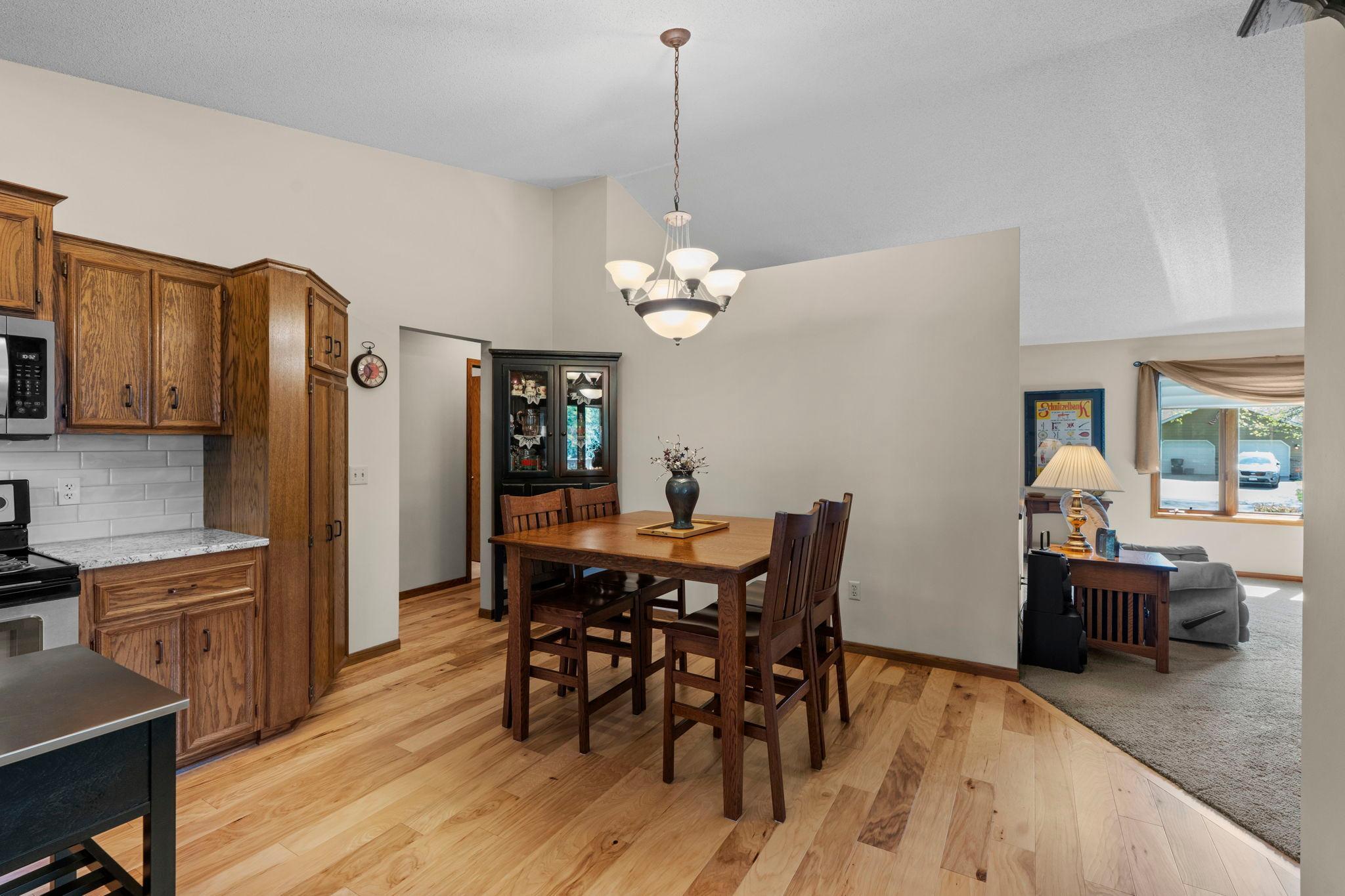1286 Limestone Drive Shakopee, MN 55379 - Photo 13 of 70