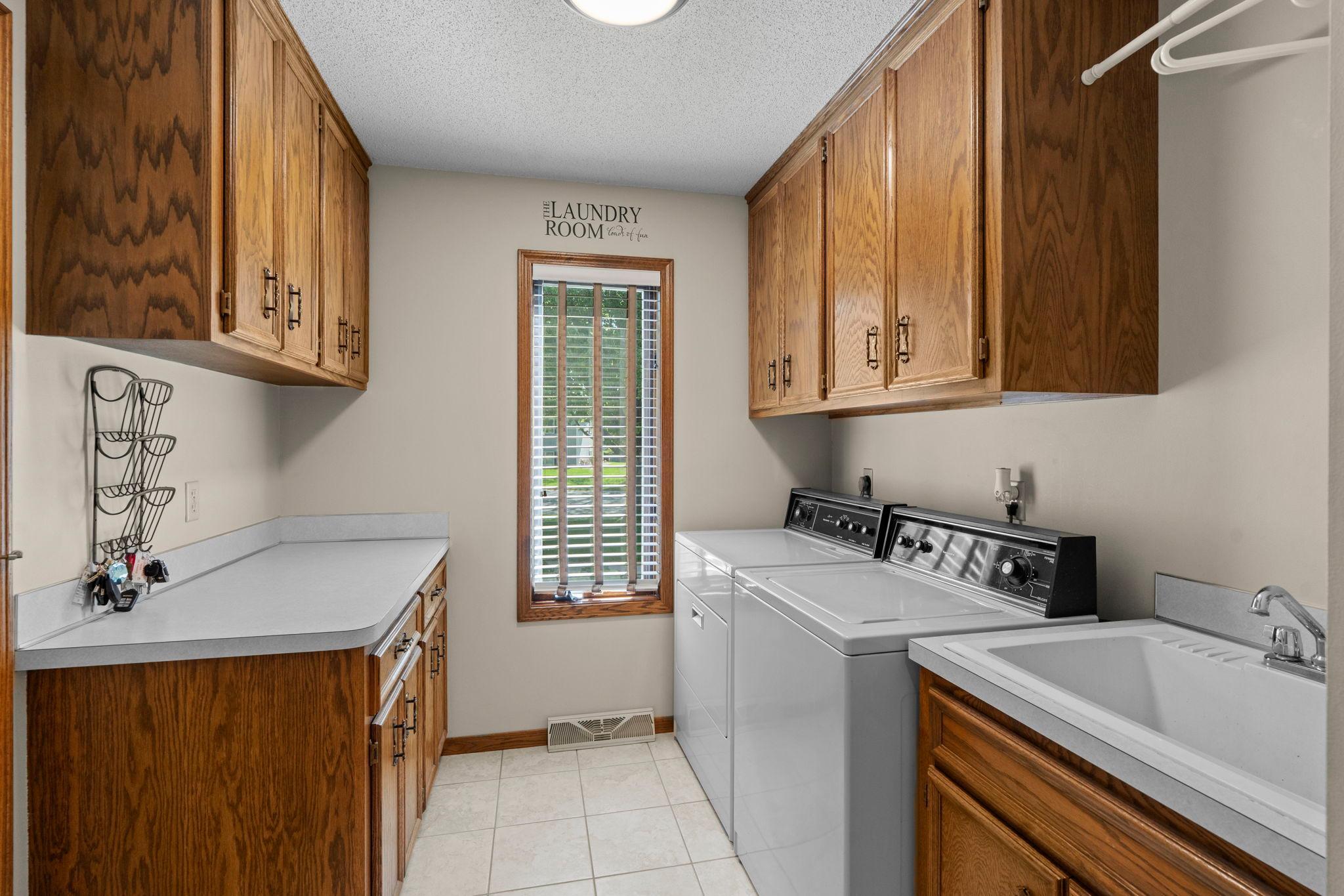 1286 Limestone Drive Shakopee, MN 55379 - Photo 22 of 70