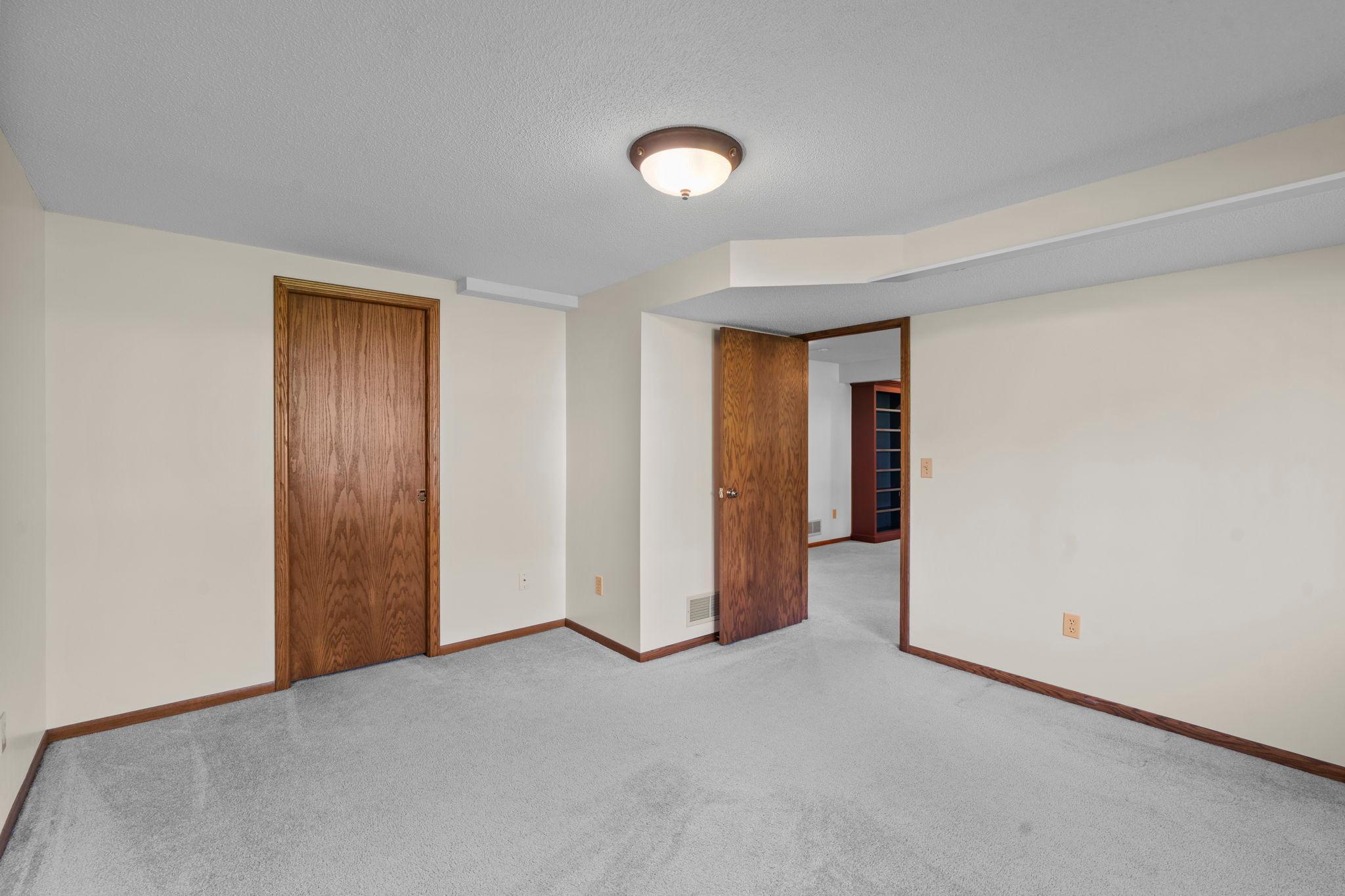 1286 Limestone Drive Shakopee, MN 55379 - Photo 48 of 70