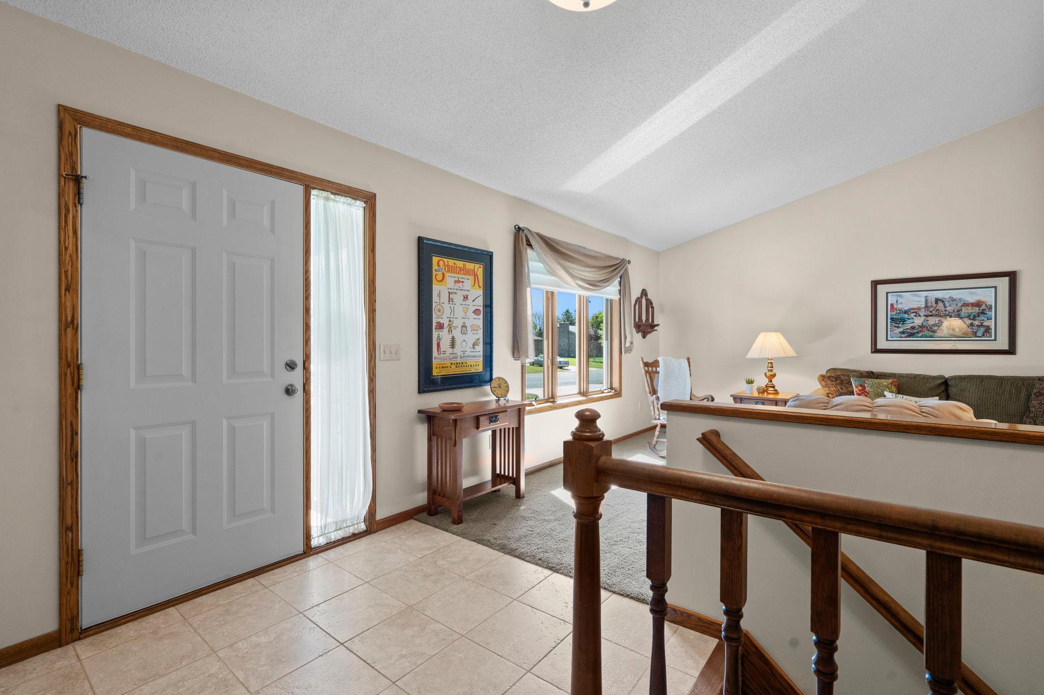 1286 Limestone Drive Shakopee, MN 55379 - Photo 6 of 70