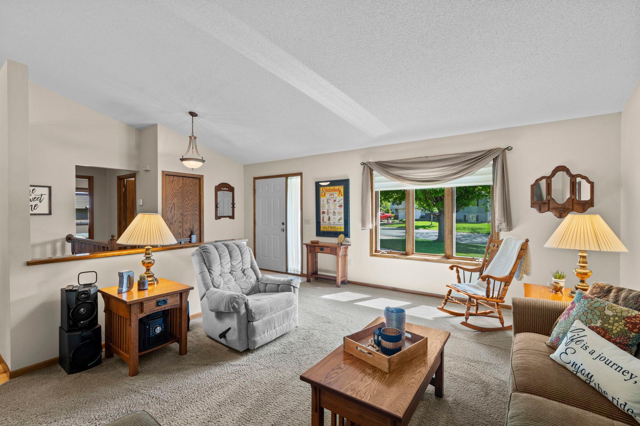 1286 Limestone Drive Shakopee, MN 55379 - Photo 7 of 70