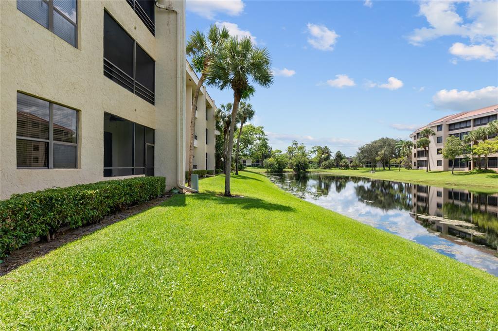 7535 La Paz Boulevard, Unit 107 Boca Raton, FL 33433 - Photo 25 of 28 GetMedia (4)