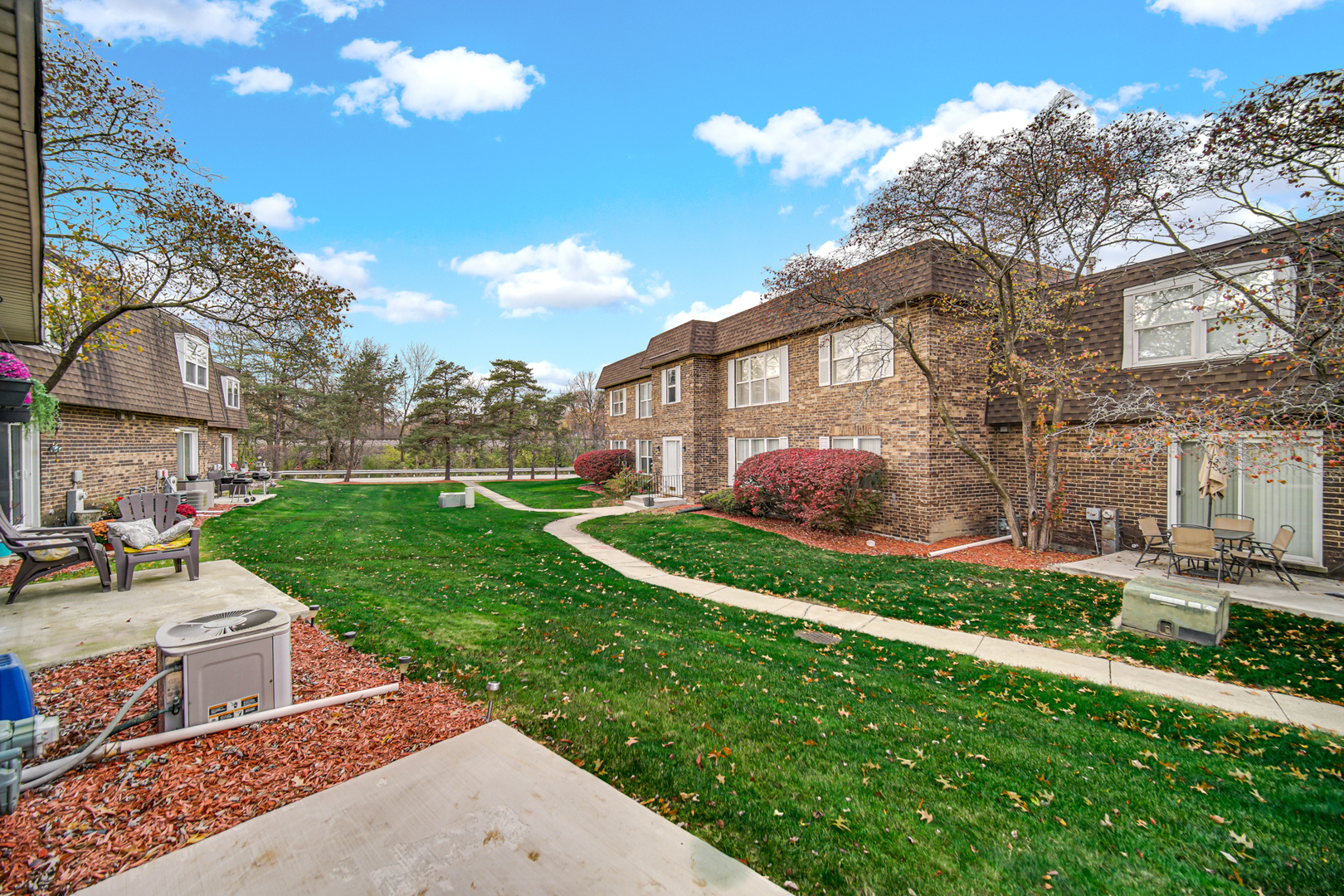 2248 Heather Road Homewood, IL 60430 - Photo 20 of 24 Gallery Image 20