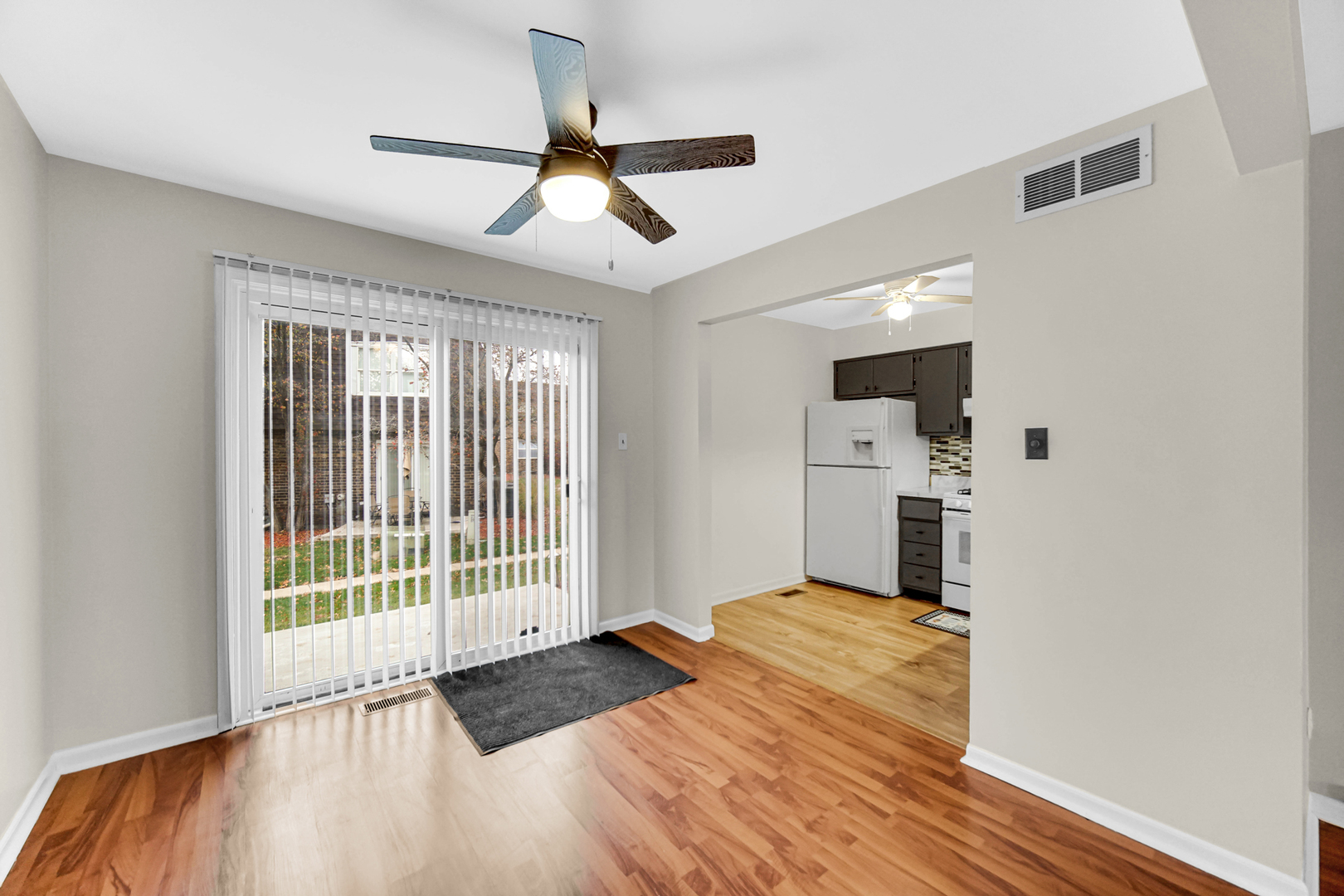 2248 Heather Road Homewood, IL 60430 - Photo 9 of 24 Gallery Image 9