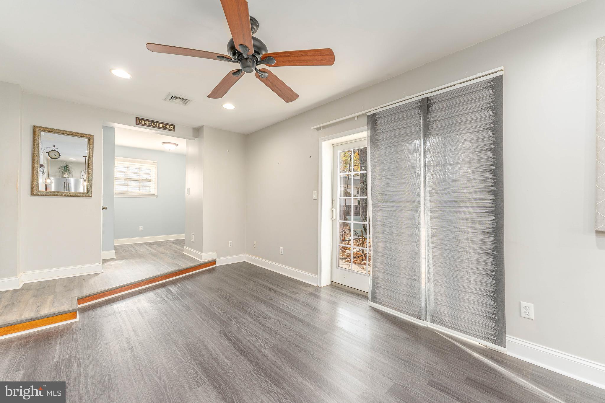 413 Golfview Road Wallingford, PA 19086 - Photo 21 of 49 Family Room