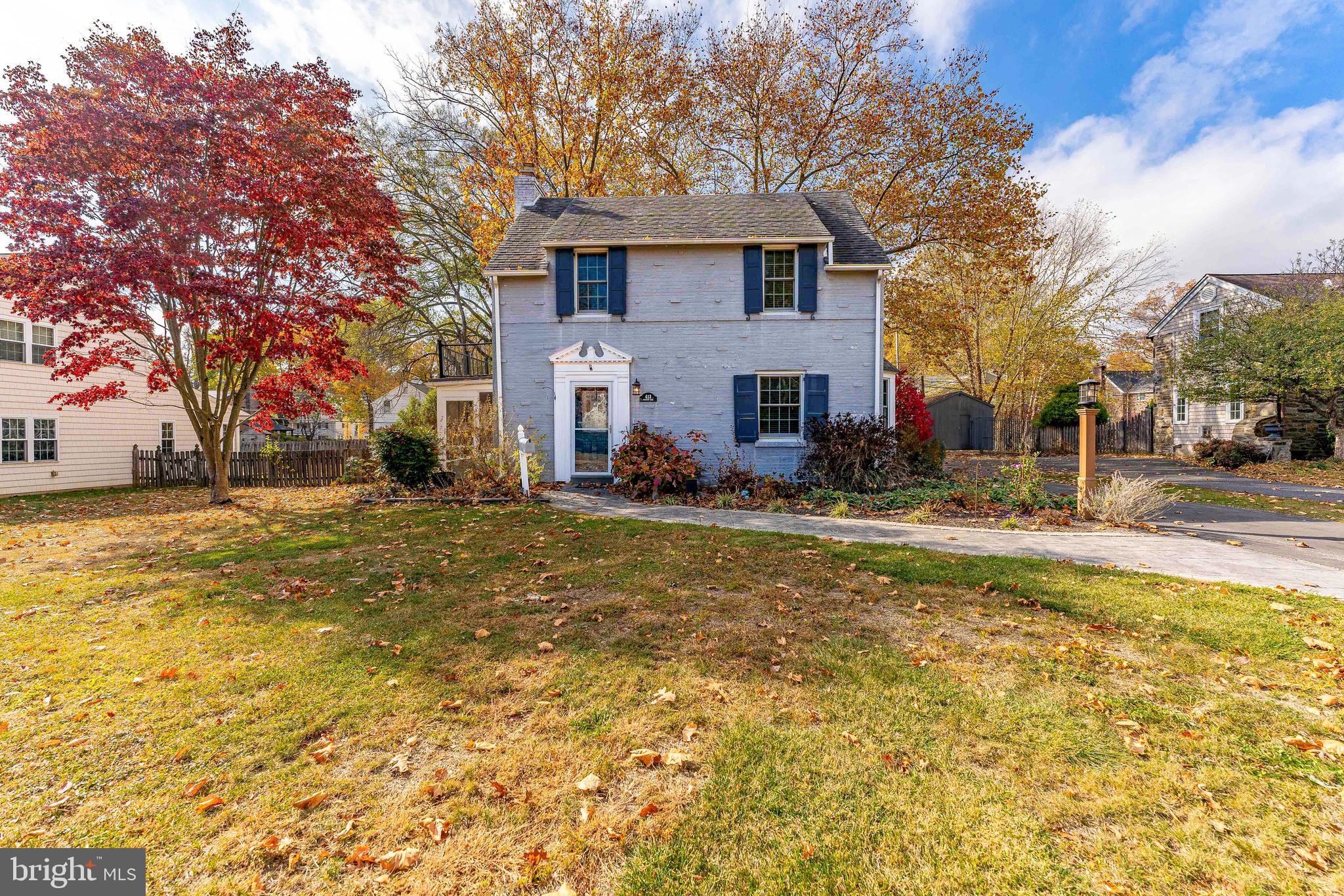 413 Golfview Road Wallingford, PA 19086 - Photo 3 of 49