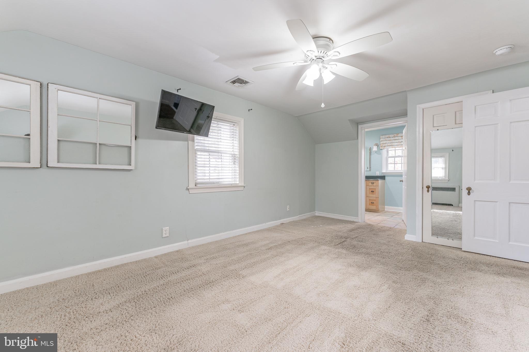 413 Golfview Road Wallingford, PA 19086 - Photo 32 of 49