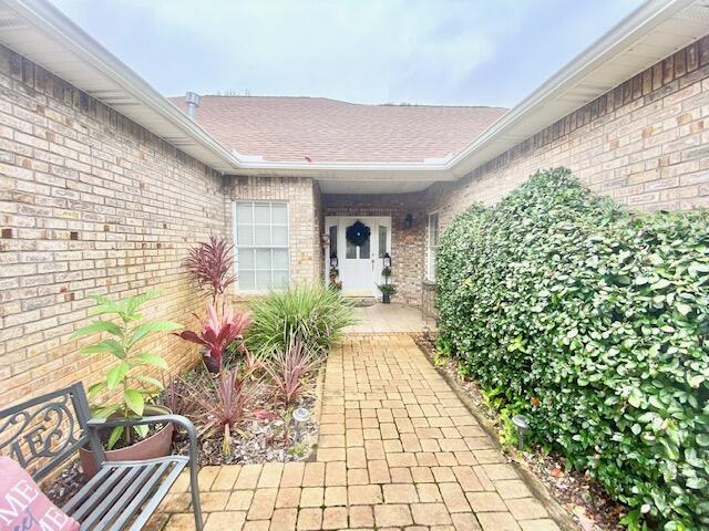 4401 Windrush Drive Niceville, FL 32578 - Photo 4 of 35 a front view of a house