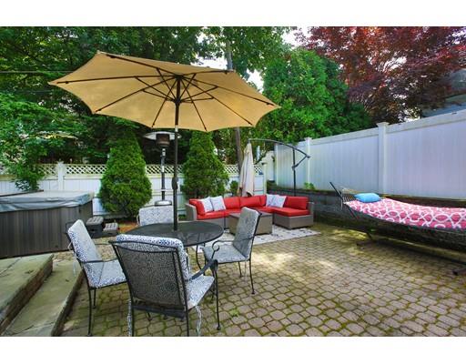 60 Arapahoe Road Newton, MA 02465 - Photo 13 of 13 a view of yard with table and chairs